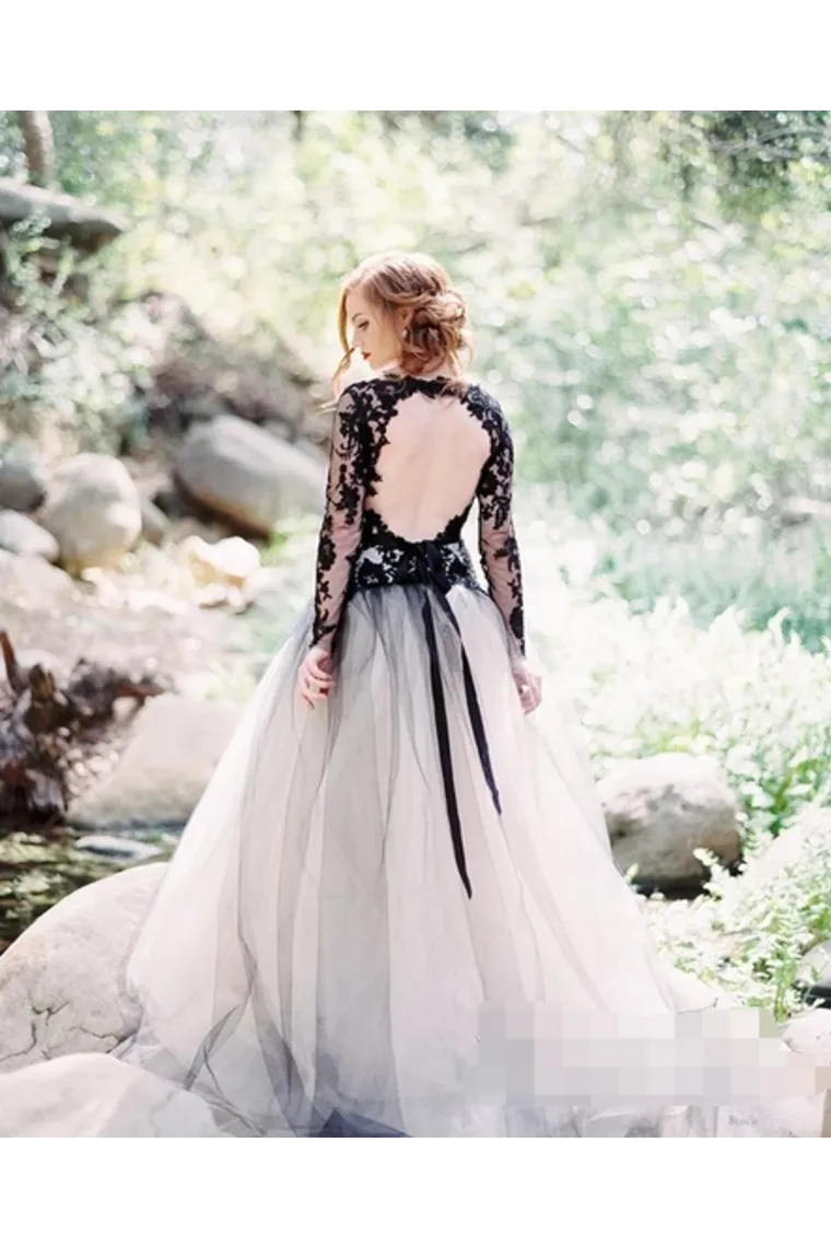 Long Sleeves Wedding Dresses Black Appliques Bridal Dresses Tulle