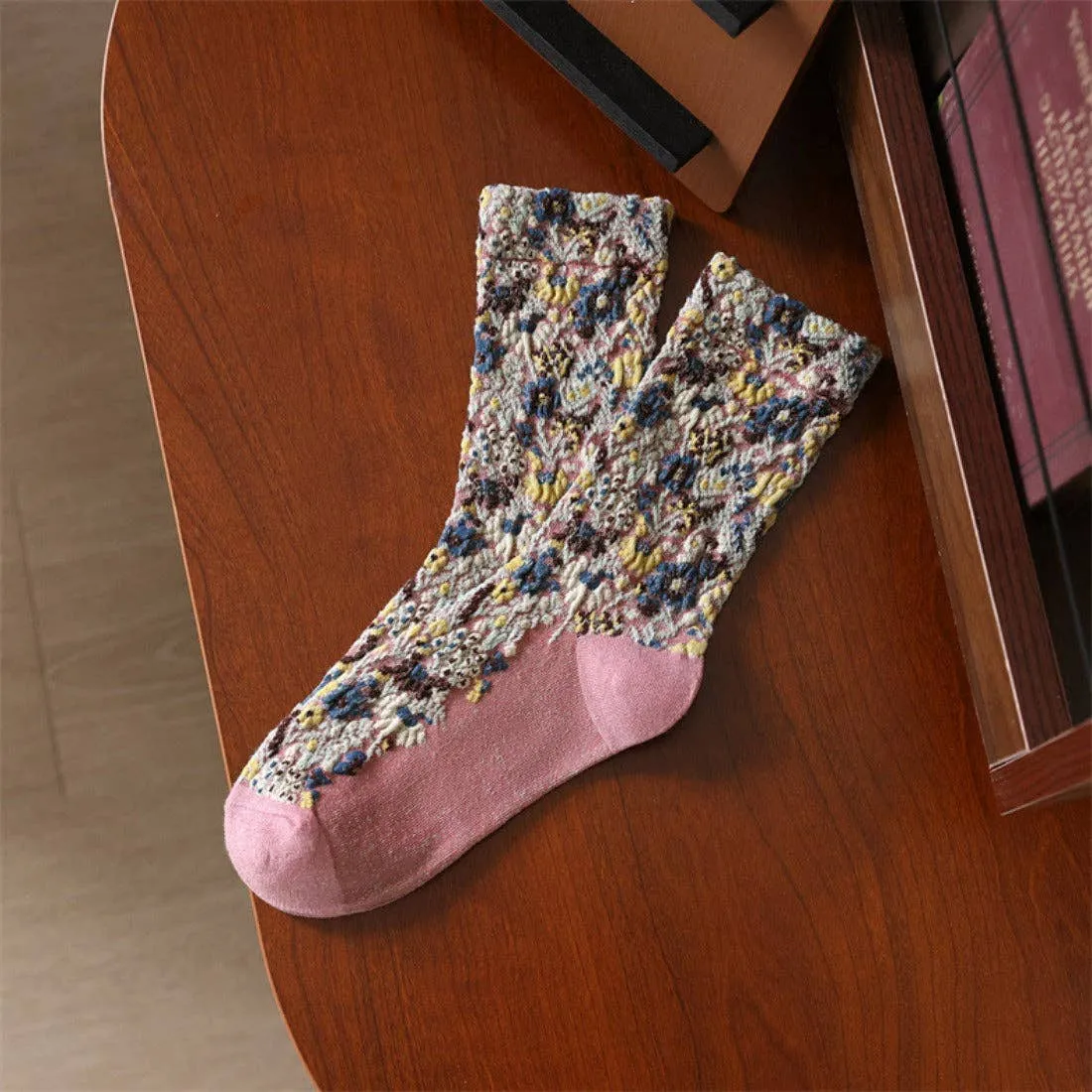 Vintage Floral Mid-Calf Socks