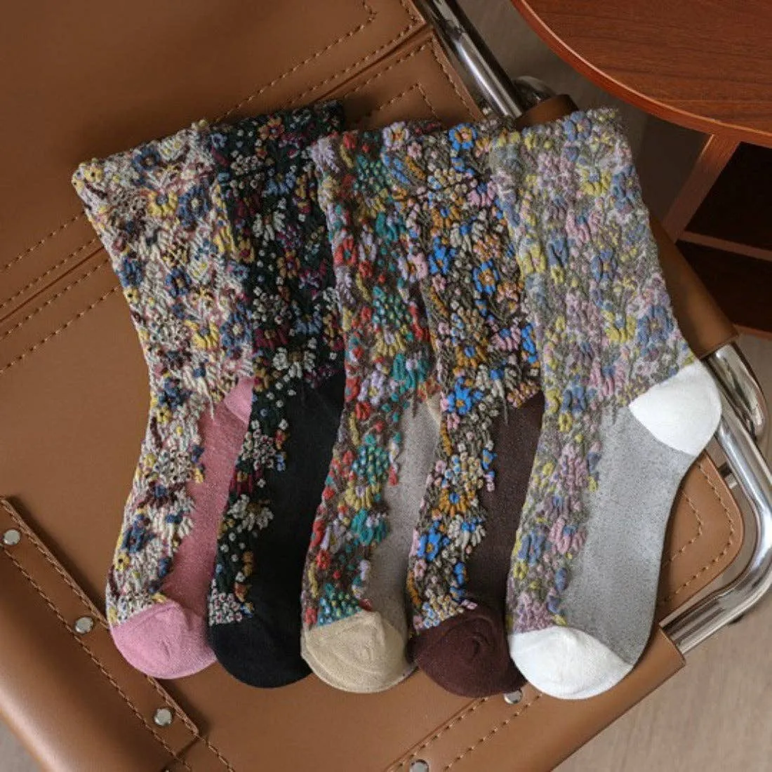 Vintage Floral Mid-Calf Socks