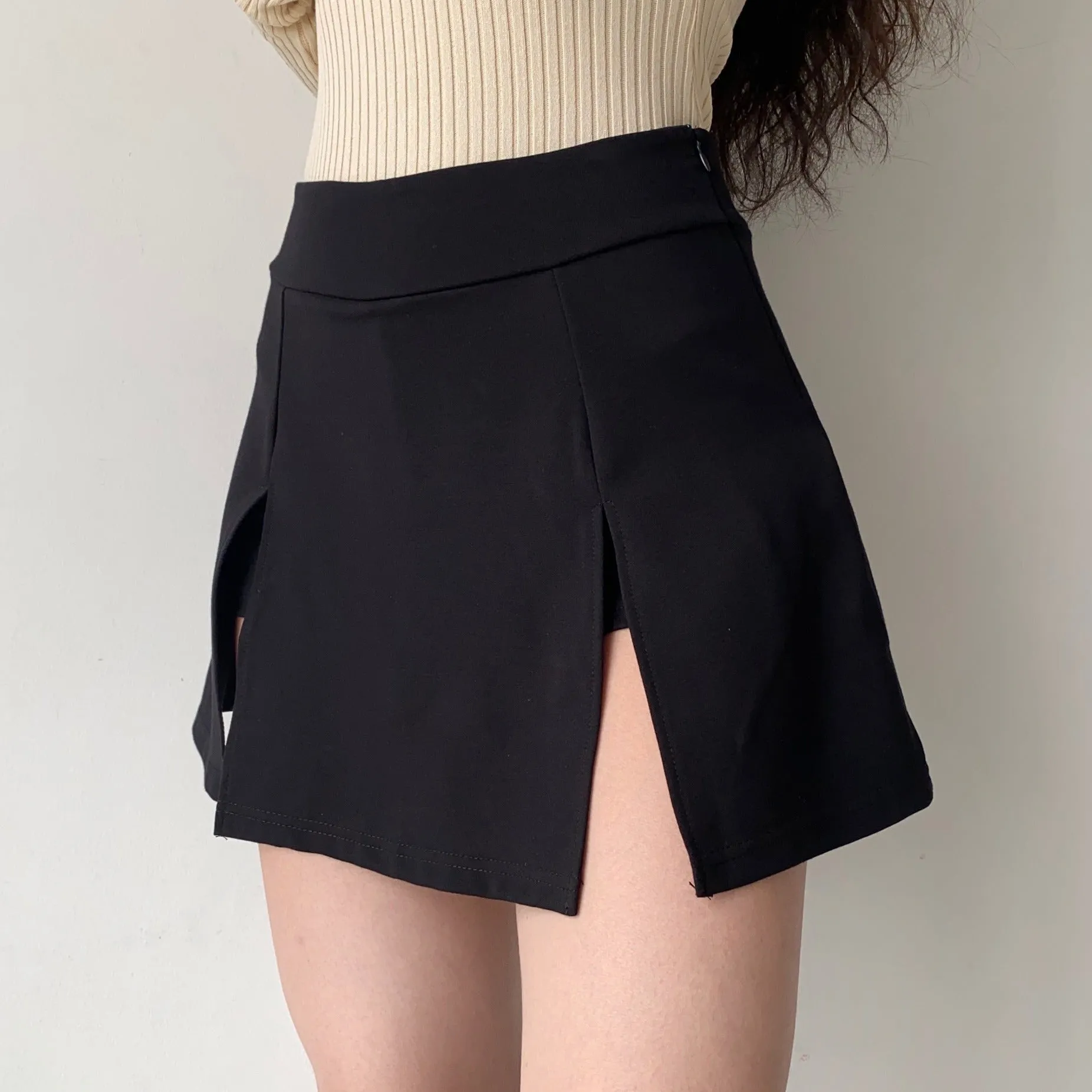 Wenkouban - Chic Double Split Skirt